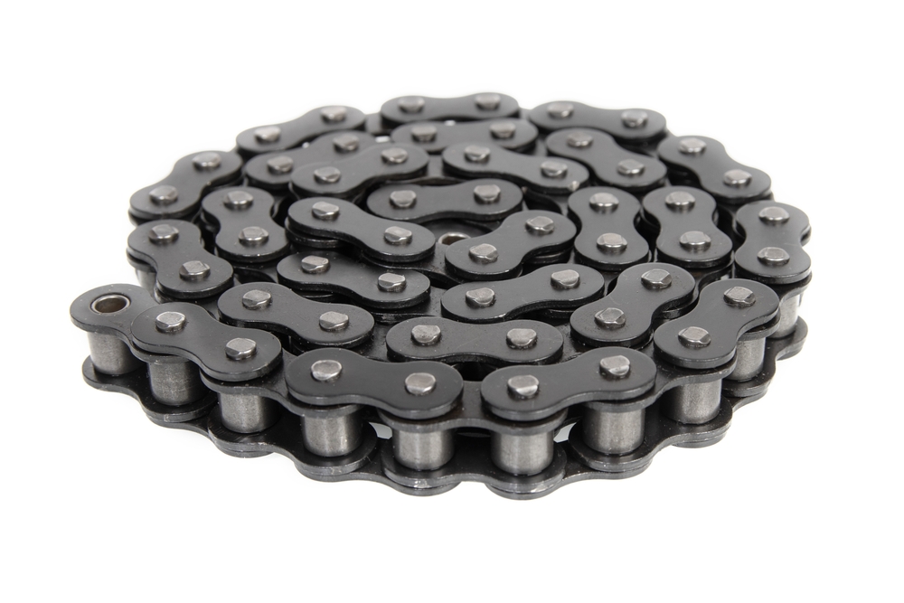 Industrial,Driving,Roller,Chain,On,White,Background